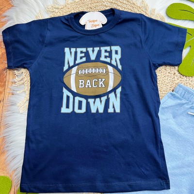 Conj. Camiseta Never Back Down e Bermuda - Azul Marinho e Azul Claro